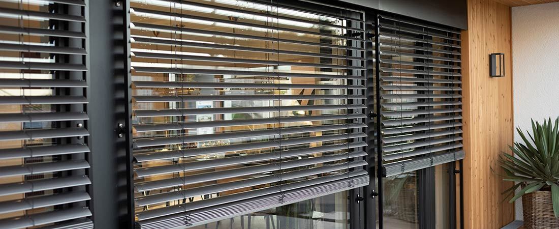 Zeit-, Wind- und Sonnenautomatik für Raffstore, Senkrechtmarkise und Markise