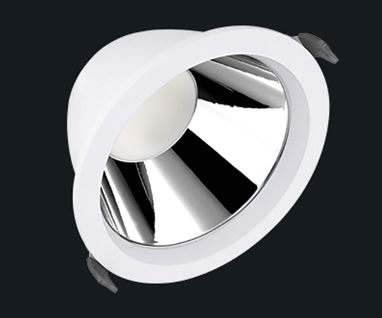 Produktbild auf schwarzem Grund des Downlight von Ledvance