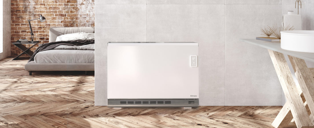 Dimplex Quantum VFE Wärmespeicher montiert an einer Wand vor dem Schlafzimmer